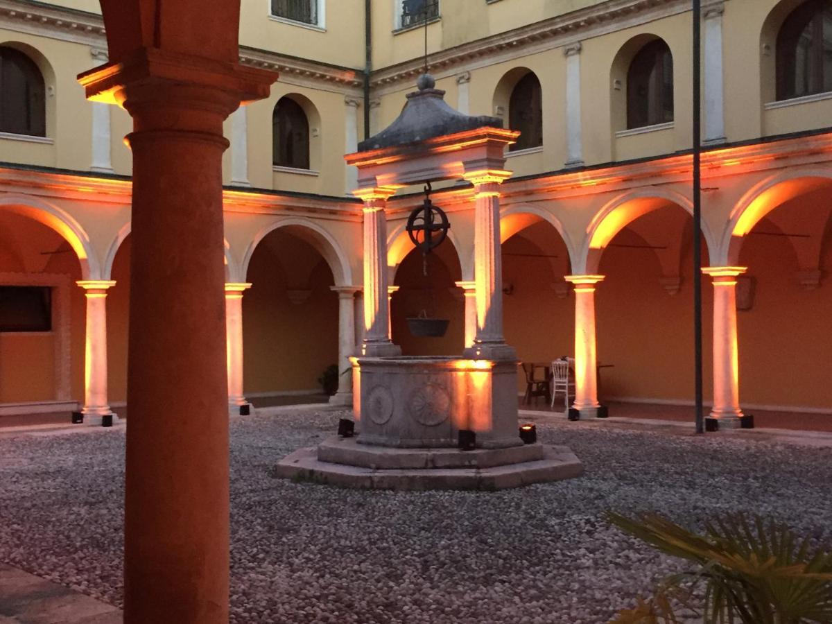 Il Convento Di Villa San Fermo 로니고 외부 사진